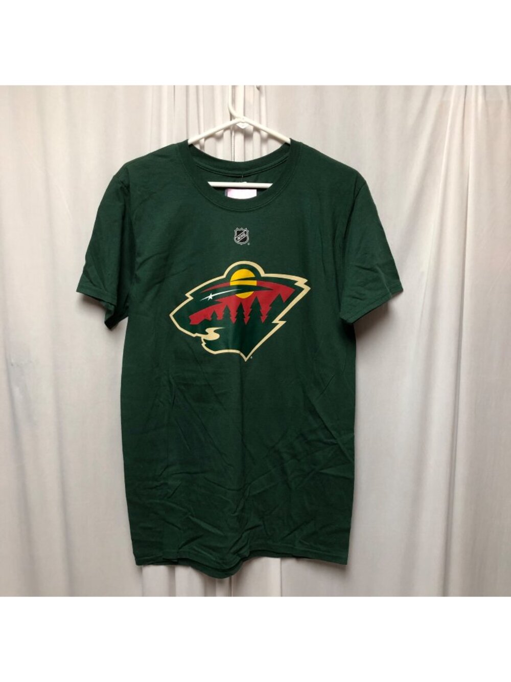 Minnesota Wild T Shirt Size Medium Fanatics Dubnyk 40 NHL Player Green Tee NEW